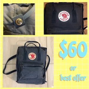 Fjallraven Kanken in dark blue
